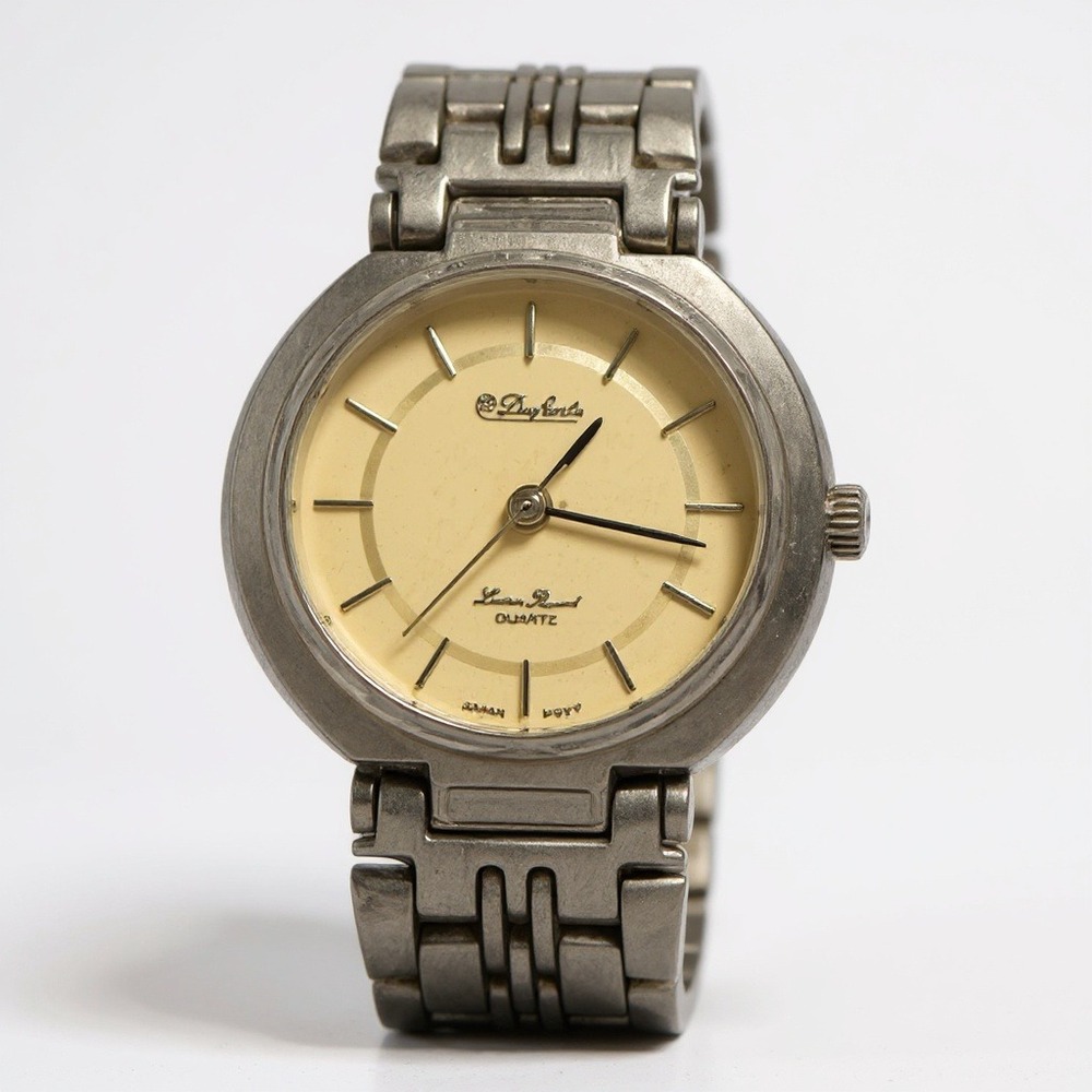 Duyfonte Lucien Piccard Quartz Women's Silver Tone Wrist Watch Japan Movt